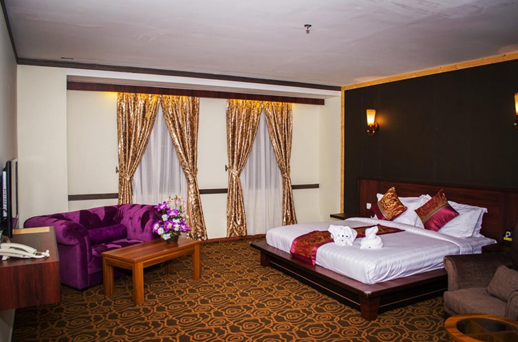 Herald Hotel Malacca Exterior foto